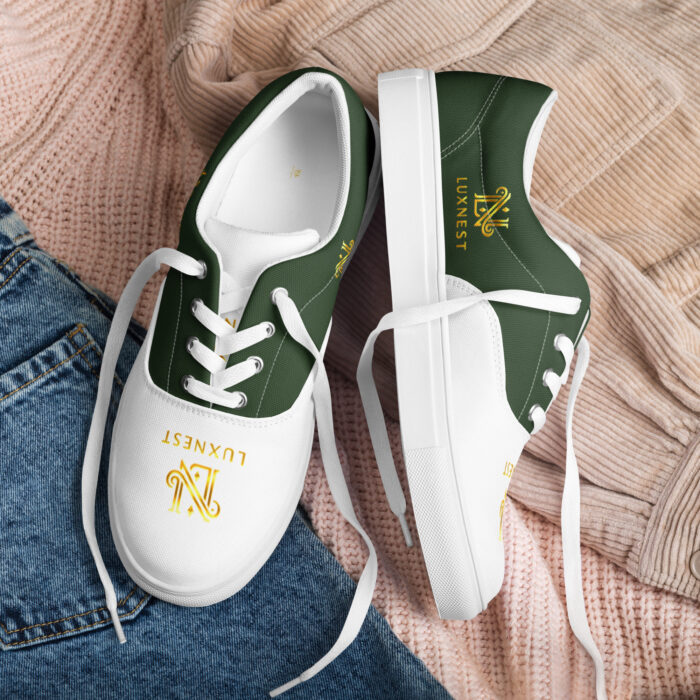 Men’s lace-up canvas shoes