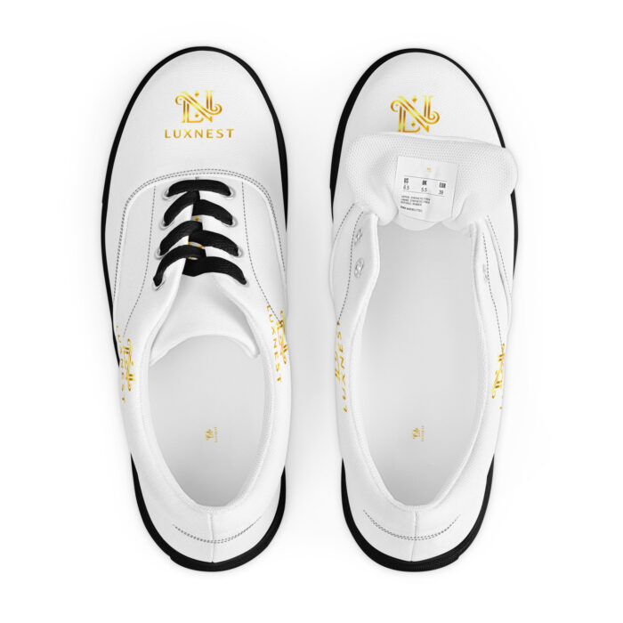 Women’s lace-up canvas shoes