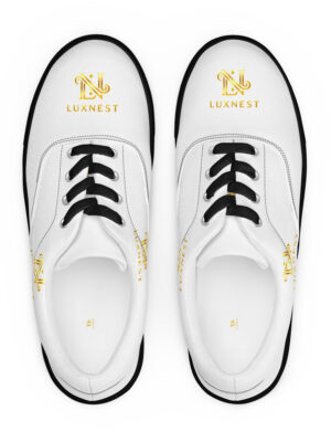 Women’s lace-up canvas shoes