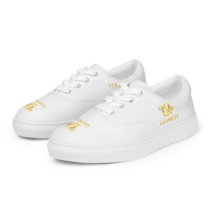 Women’s lace-up canvas shoes
