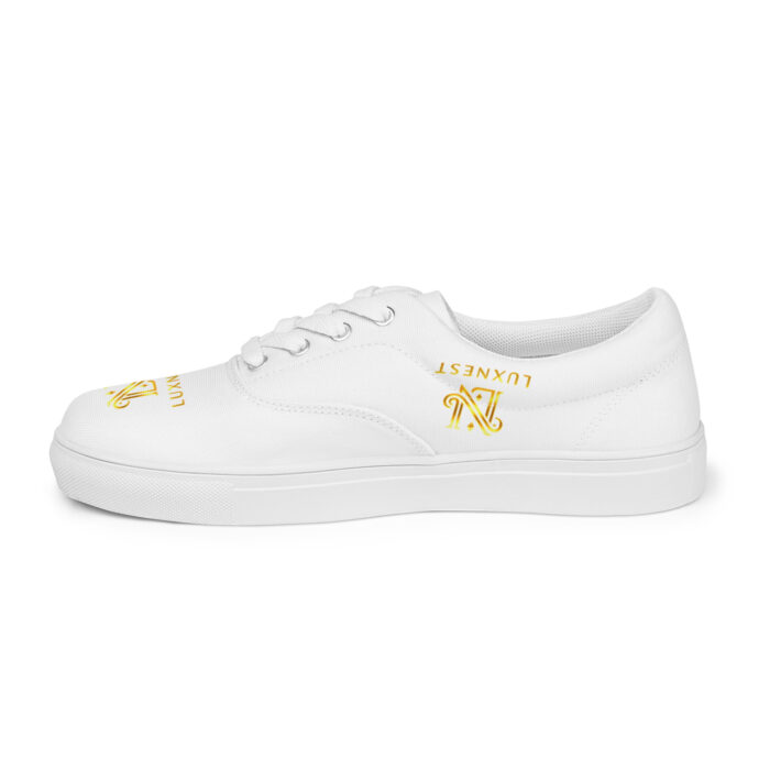 Women’s lace-up canvas shoes