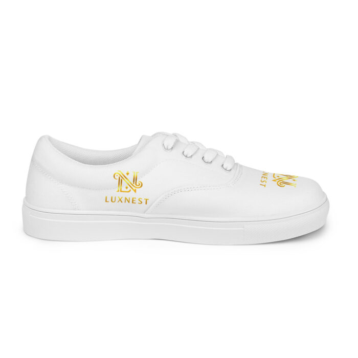 Women’s lace-up canvas shoes