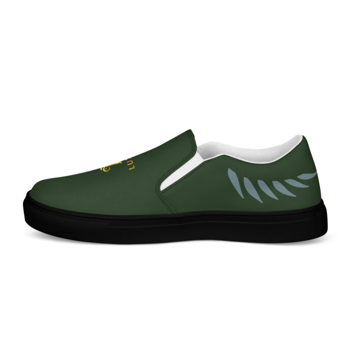 Women’s slip-on canvas shoes