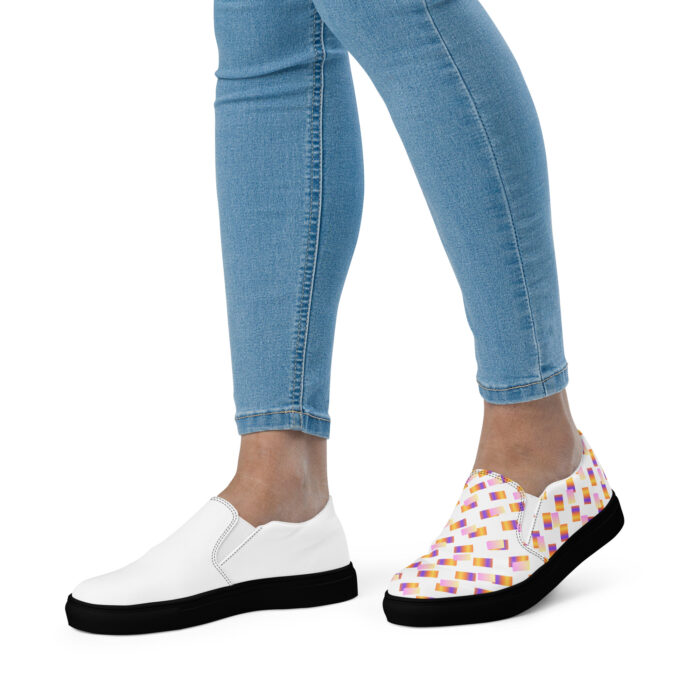 Women’s slip-on canvas shoes