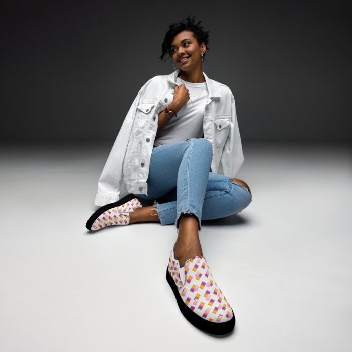 Women’s slip-on canvas shoes