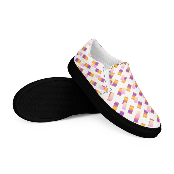 Women’s slip-on canvas shoes