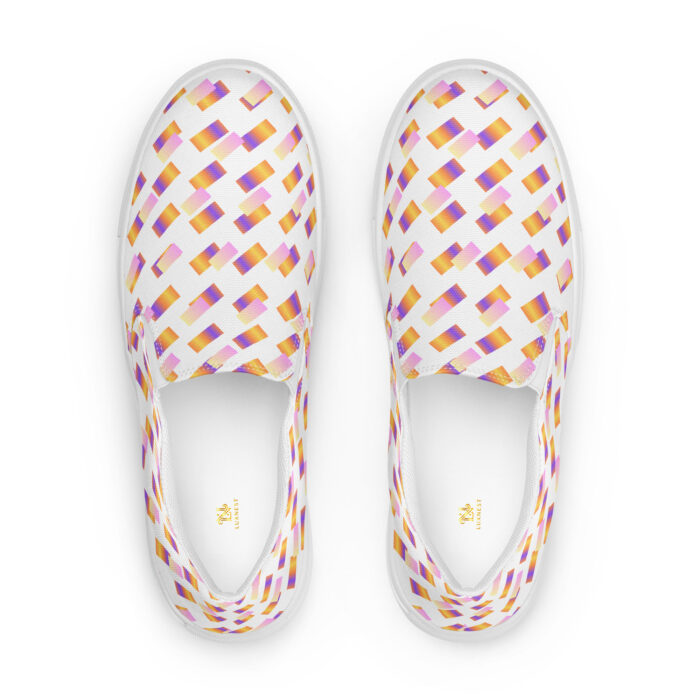 Women’s slip-on canvas shoes
